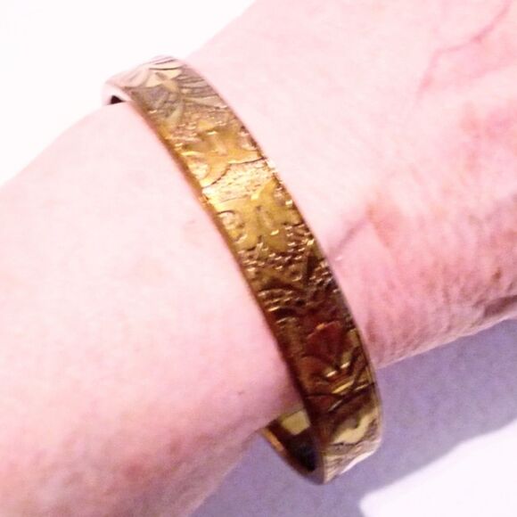 Vintage Embossed Brass Bangle Bracelet - Picture 3 of 4